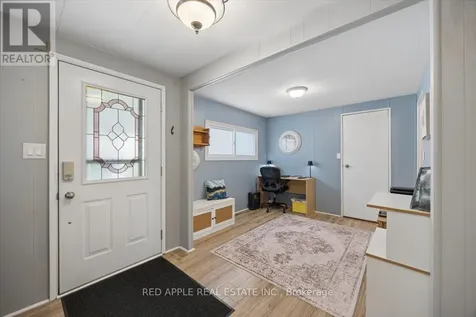 30 Flora Court Innisfil ON L9S 1R4