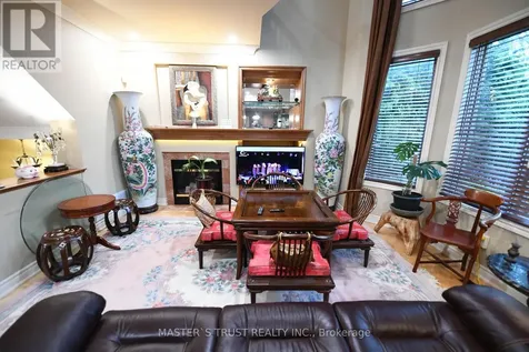 24 Majestic Drive Markham (berczy) ON L6C 2B1