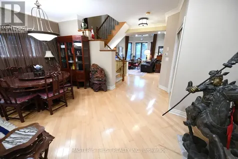 24 Majestic Drive Markham (berczy) ON L6C 2B1
