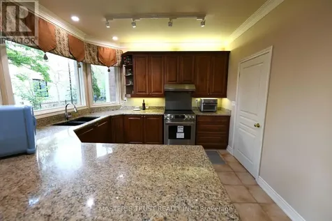24 Majestic Drive Markham (berczy) ON L6C 2B1