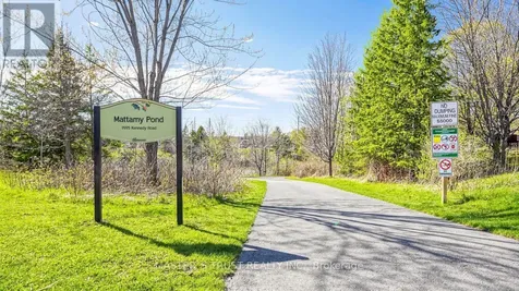 24 Majestic Drive Markham (berczy) ON L6C 2B1