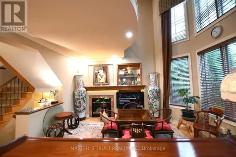 24 Majestic Drive Markham (berczy) ON L6C 2B1