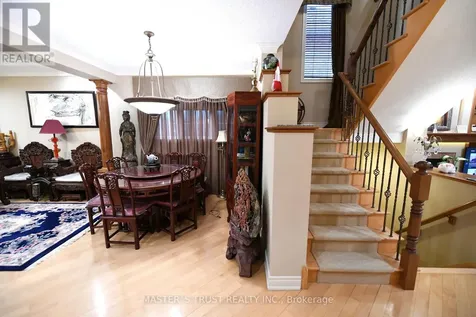 24 Majestic Drive Markham (berczy) ON L6C 2B1