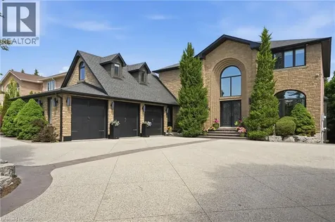 149 Miller Drive Ancaster ON L9G 4W2