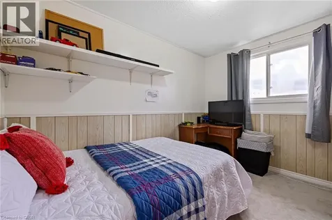 9 Cleveland Place Stoney Creek ON L8J 1M9