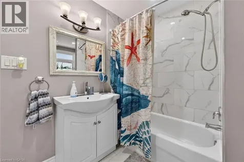 219 Hess Street South Hamilton ON L8P 3P3