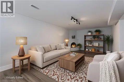 3125 Michael Crescent Burlington ON L7M 1V3