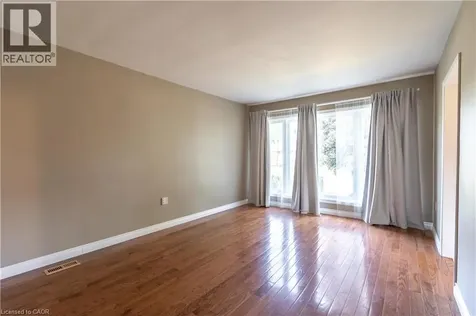 107 West 33rd Street Hamilton ON L9C 5H9