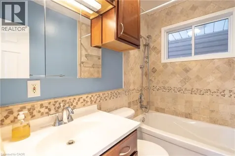 107 West 33rd Street Hamilton ON L9C 5H9