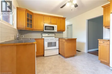 107 West 33rd Street Hamilton ON L9C 5H9