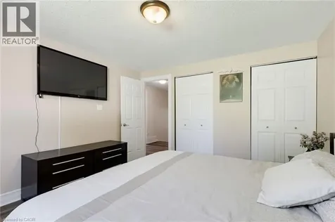 181 Bellingham Drive Hamilton ON L8V 4M7