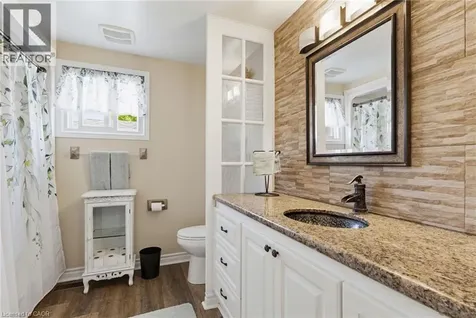 181 Bellingham Drive Hamilton ON L8V 4M7