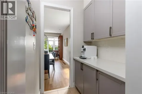 2277 Blue Oak Circle Oakville ON L6M 5J4