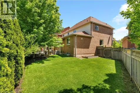 2277 Blue Oak Circle Oakville ON L6M 5J4