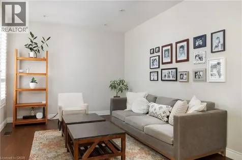 2277 Blue Oak Circle Oakville ON L6M 5J4