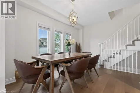 160 Truedell Circle Waterdown ON L8B 0T1