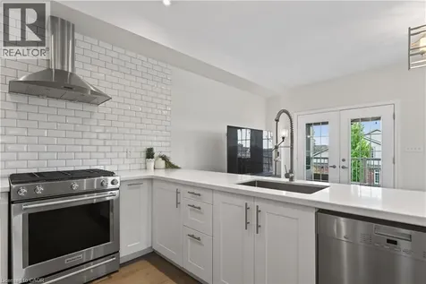 160 Truedell Circle Waterdown ON L8B 0T1