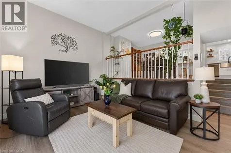 91 Livingston Avenue Grimsby ON L3M 1L4