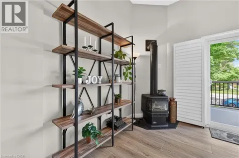 91 Livingston Avenue Grimsby ON L3M 1L4