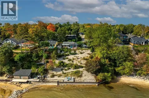 2023 Maple Boulevard Port Dover ON N0A 1N2