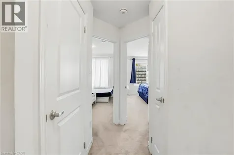 19 Roxanne Drive Hamilton ON L8H 0B6