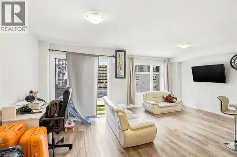 19 Roxanne Drive Hamilton ON L8H 0B6