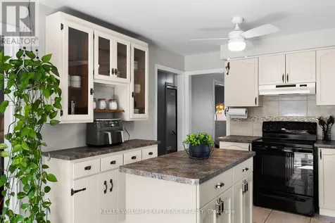 4 Campbell Avenue Oro-medonte ON L0L 1T0