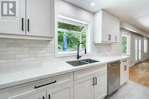 563 6th Concession Road West Hamilton ON L8B 1N2