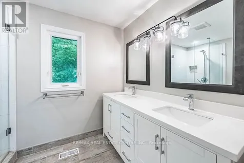 563 6th Concession Road West Hamilton ON L8B 1N2