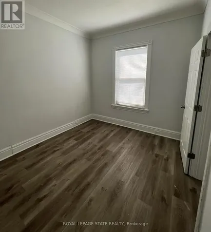 44 Madison Avenue Hamilton (gibson) ON L8L 5Y1