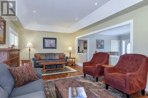8 Castlewood Court Caledon ON L7K 0C1