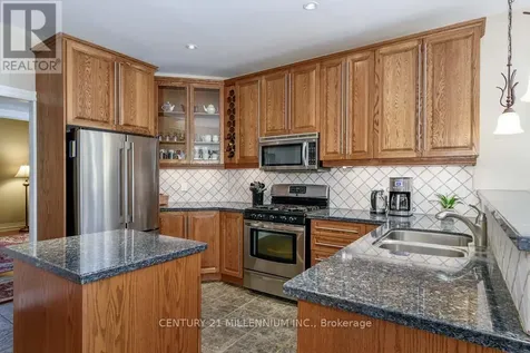 8 Castlewood Court Caledon ON L7K 0C1
