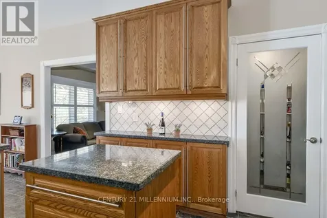 8 Castlewood Court Caledon ON L7K 0C1