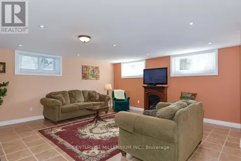8 Castlewood Court Caledon ON L7K 0C1