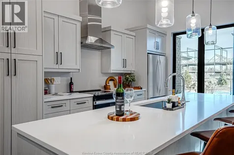 668 Lily Mac Boulevard Windsor ON N6E 3N7