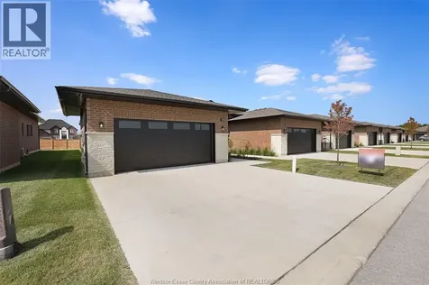 668 Lily Mac Boulevard Windsor ON N6E 3N7