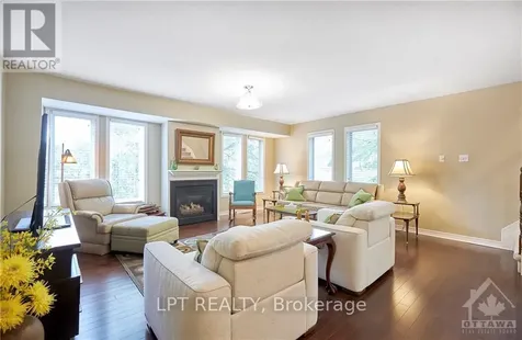 83 Corsica Private Ottawa ON K1G 5Y2