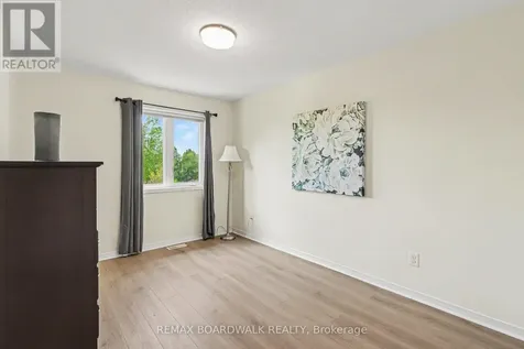 350 Rolling Meadow Crescent Ottawa ON K1W 0A7