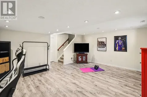 350 Rolling Meadow Crescent Ottawa ON K1W 0A7