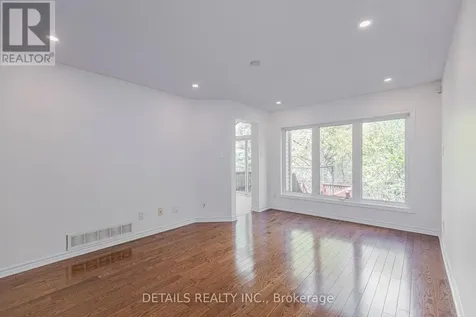 134 Tacom Circle Ottawa ON K2G 4R1