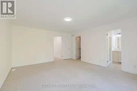 134 Tacom Circle Ottawa ON K2G 4R1