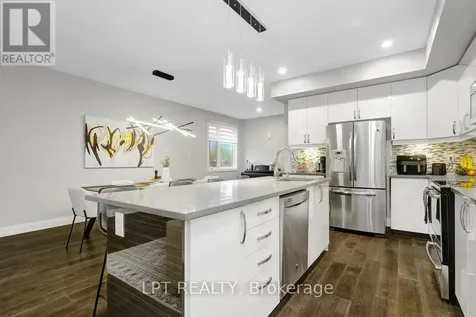 319 Glynn Avenue Ottawa ON K1K 1R9