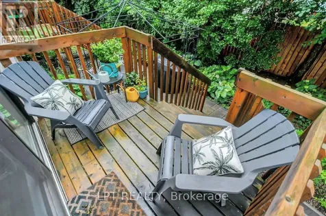 319 Glynn Avenue Ottawa ON K1K 1R9