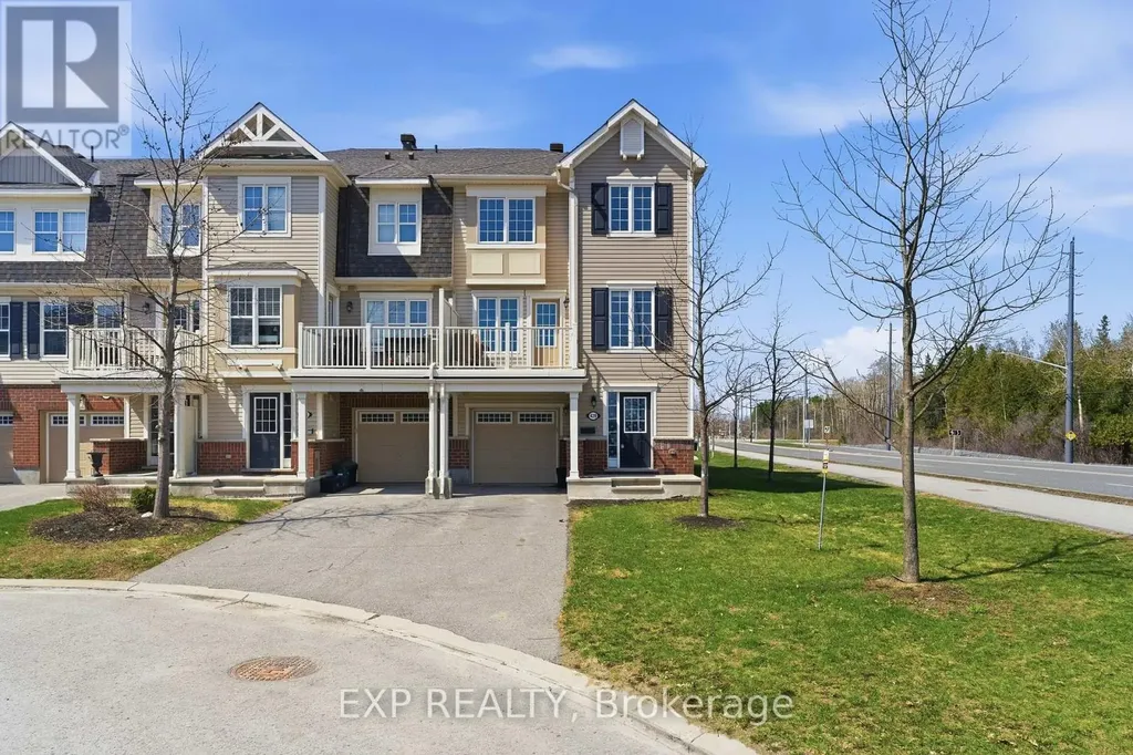 429 Rosingdale Street Ottawa ON K2M 0L8