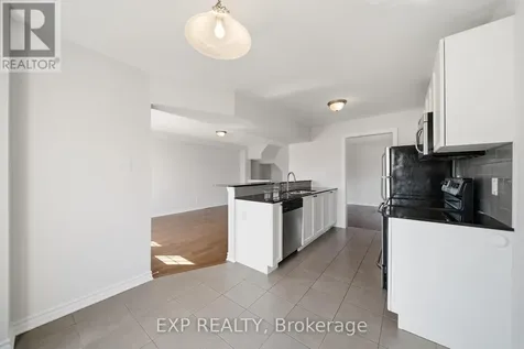429 Rosingdale Street Ottawa ON K2M 0L8