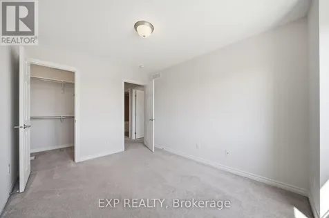 429 Rosingdale Street Ottawa ON K2M 0L8