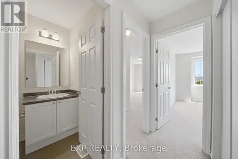 429 Rosingdale Street Ottawa ON K2M 0L8