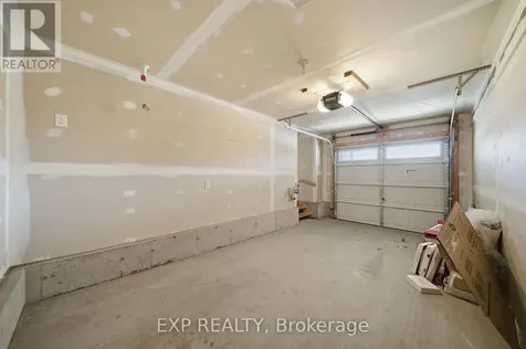 429 Rosingdale Street Ottawa ON K2M 0L8