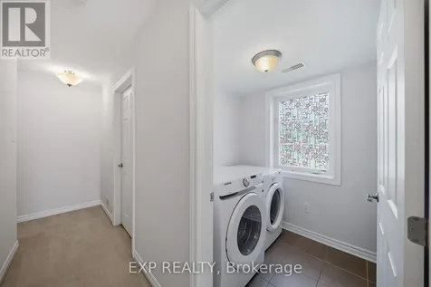 429 Rosingdale Street Ottawa ON K2M 0L8