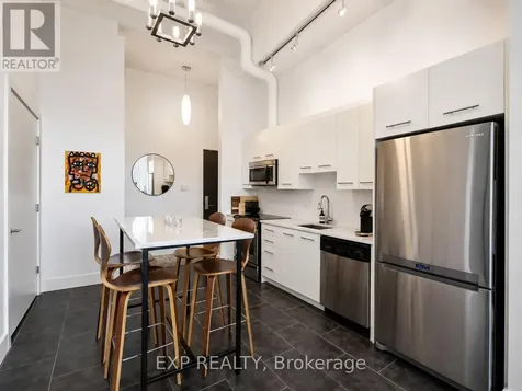 108 Third Avenue Ottawa ON K1S 2J8